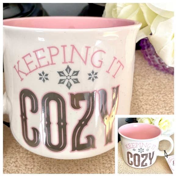 NWT KEEPING IT COZY ❄️ Metallic Ceramic Mug - Picture 1 of 8